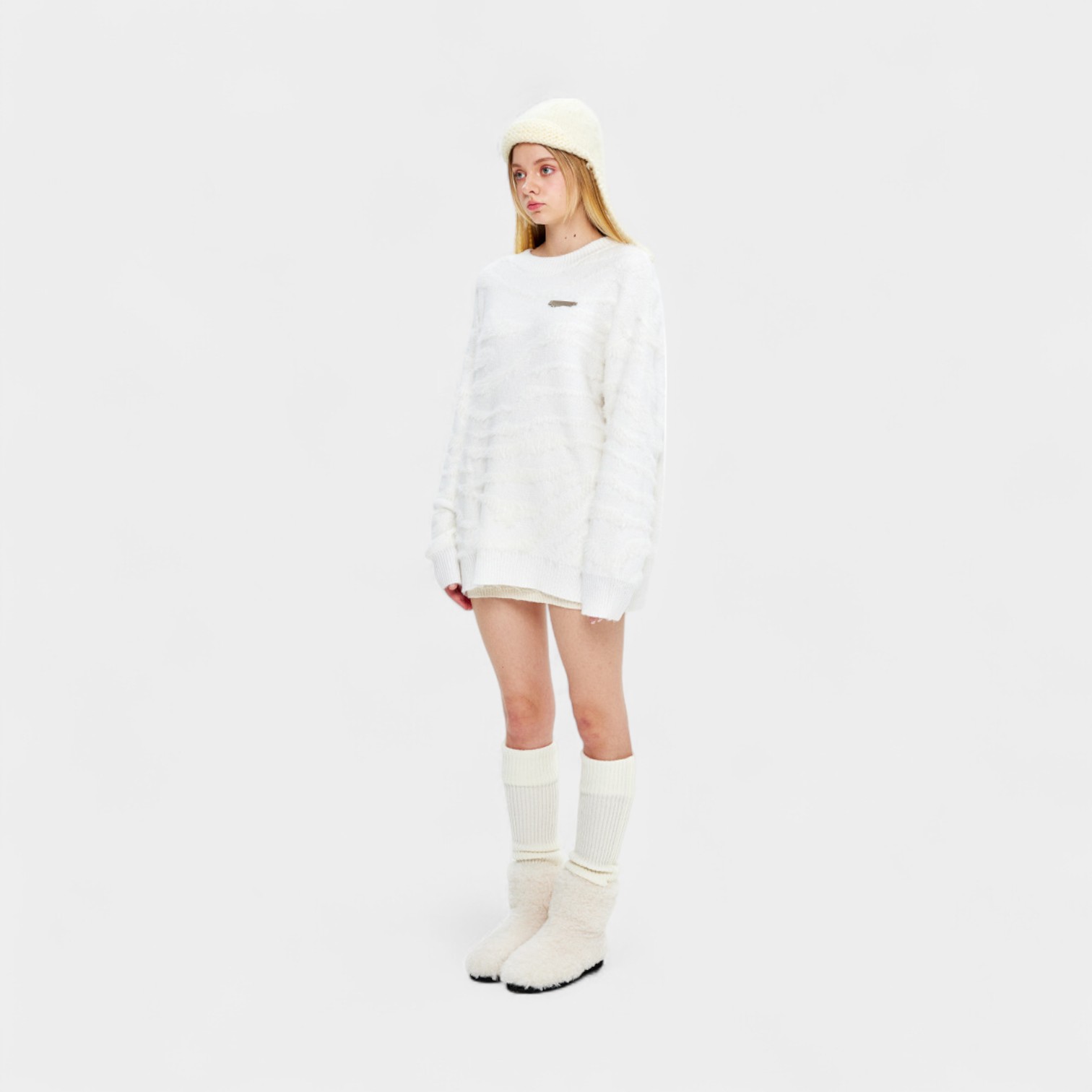 Women's Oversized Long sleeves Knitted Jumper - Image 2
