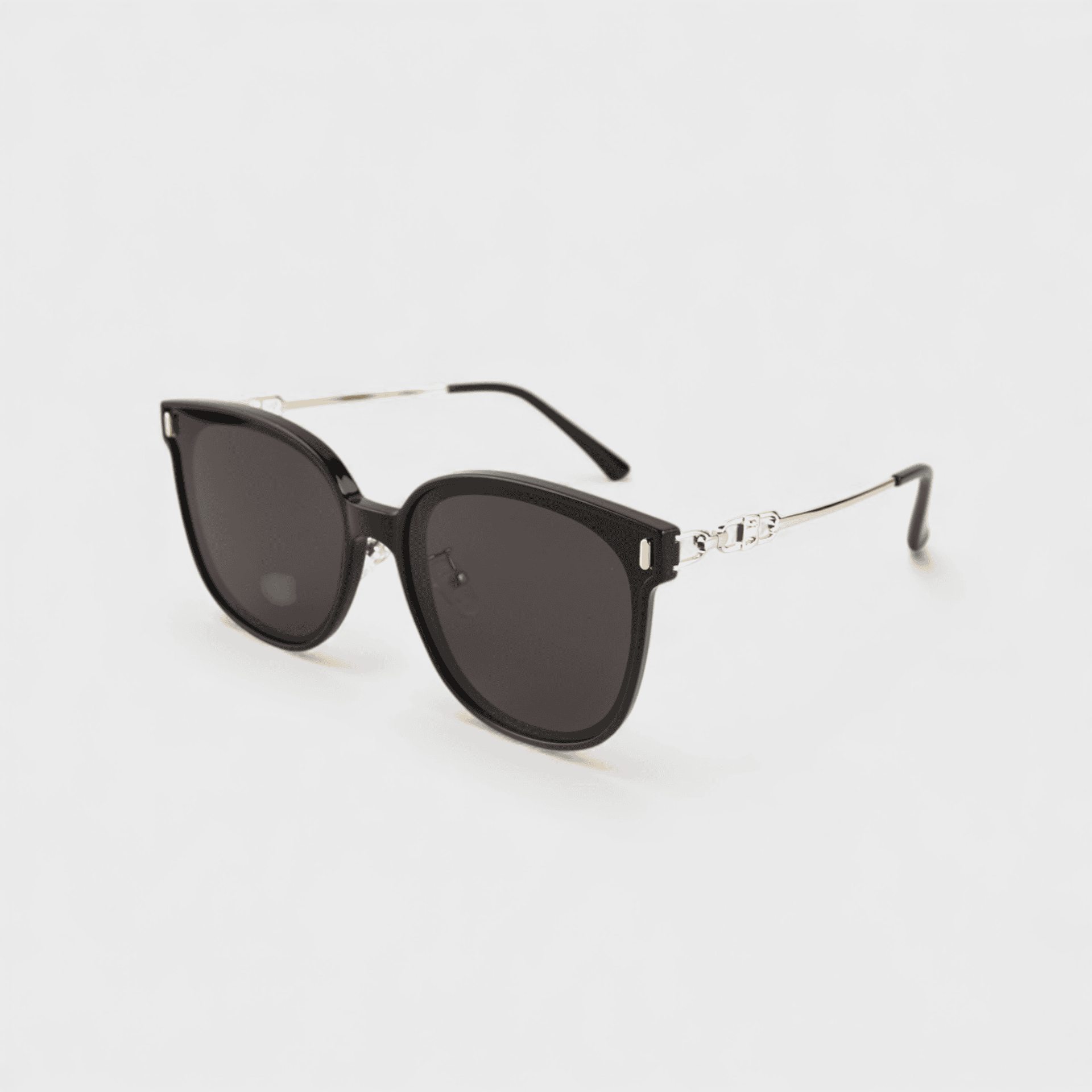 Women's Sunglasses - Image 2