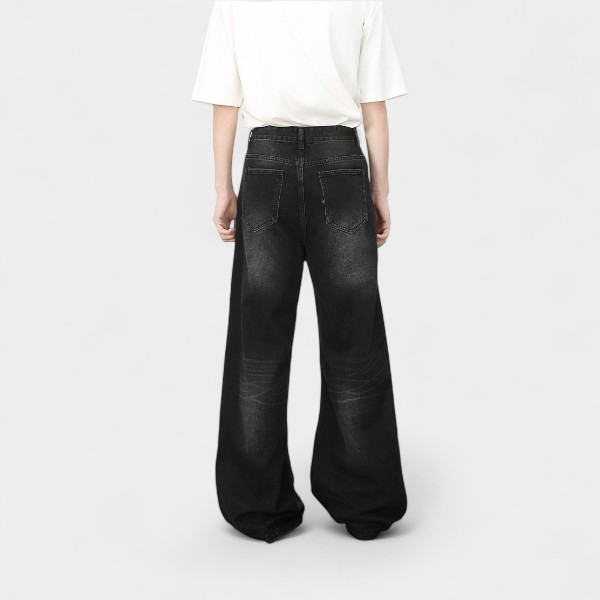 Men's Oversized Jeans - Image 3