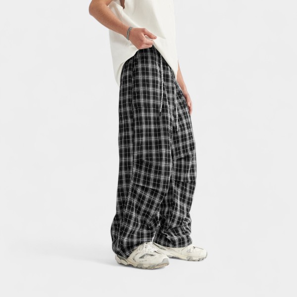 Men's Checked pattern Cargo Pants - Image 5