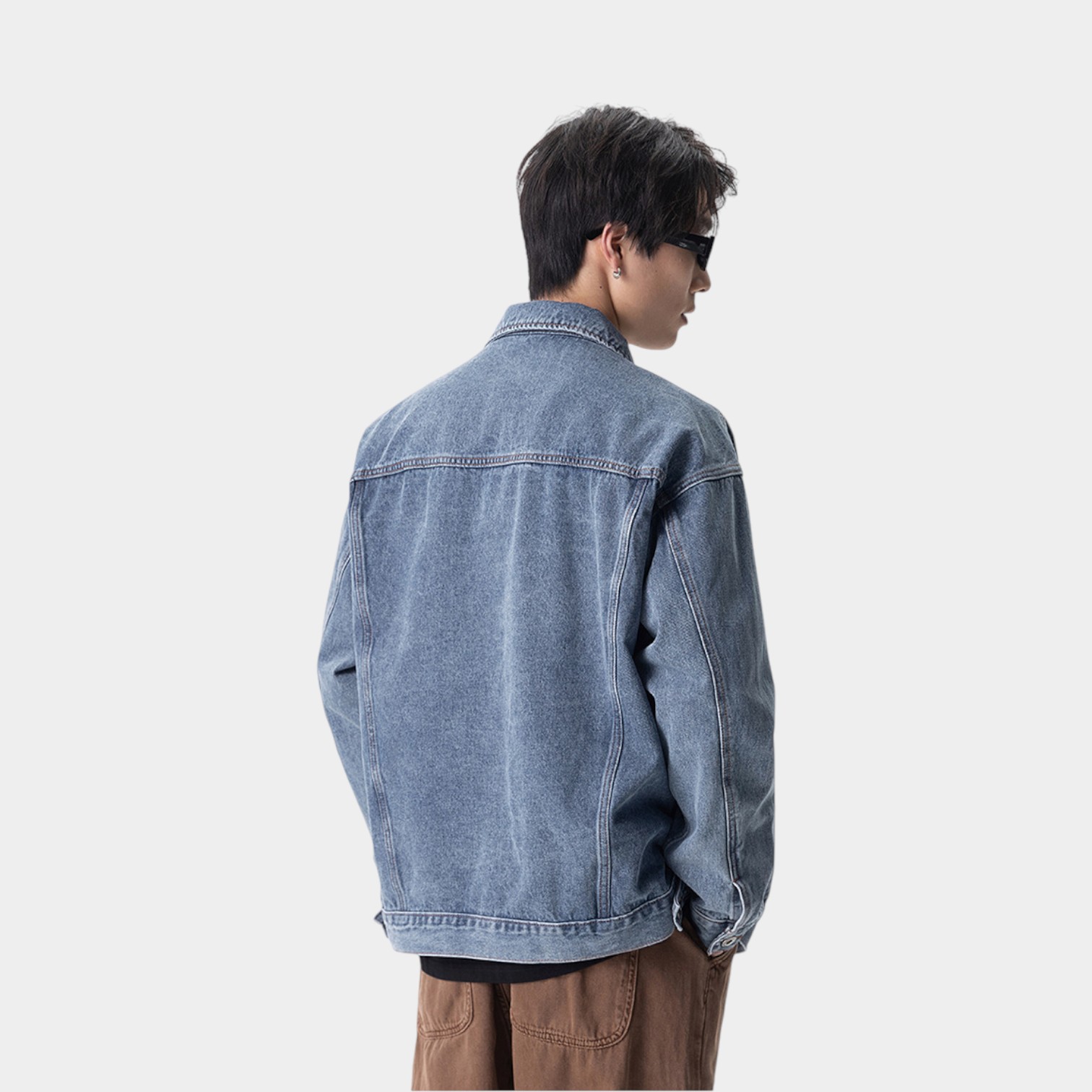 Men's Regular Fit Long sleeves Denim Jacket - Image 5